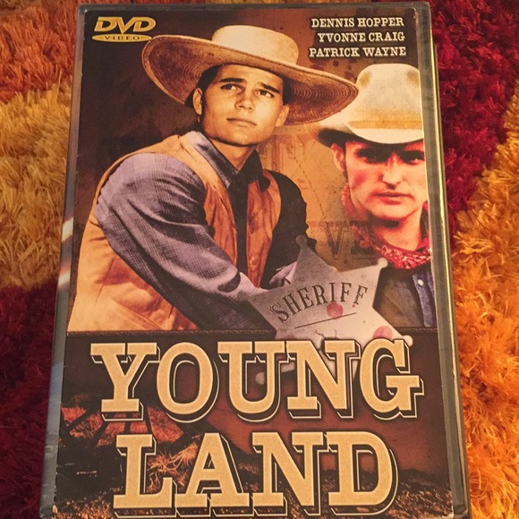 12 DVDs (#1 Pack) - Picture 12 of 13